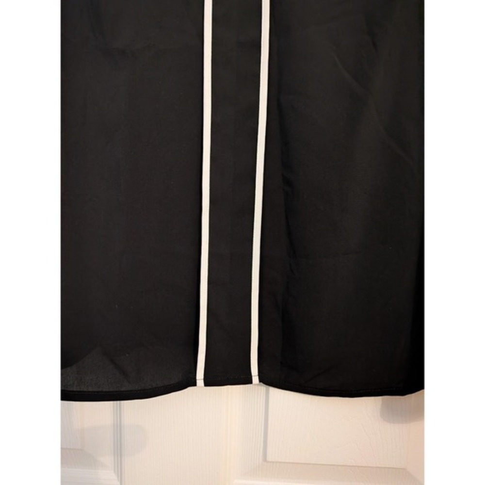 Calvin Klein Womens Sleeveless‎ Split V-Neck Blouse Black White Contrast Trim XL - Picture 7 of 8